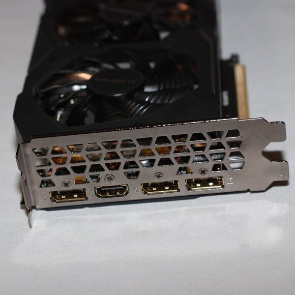 GPU Gigabyte 1660 Super 6gb Tri-Fan Graphics Card Nvidia - Picture 6 of 9